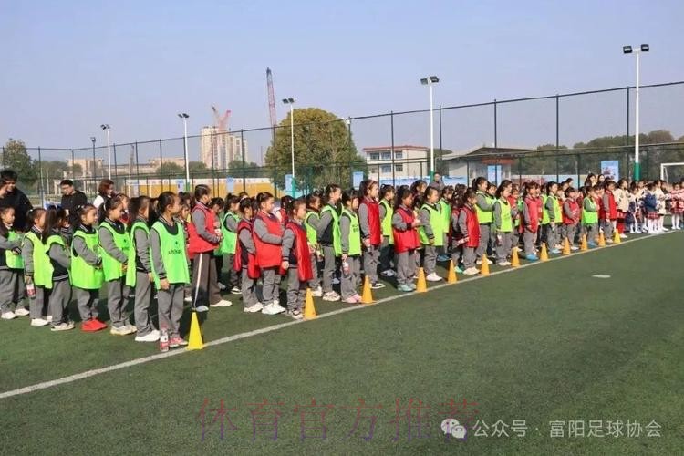 3月8日亚足联女足日“女孩足球节”揭幕 3月8日亚足联女足日“女孩足球节”揭幕